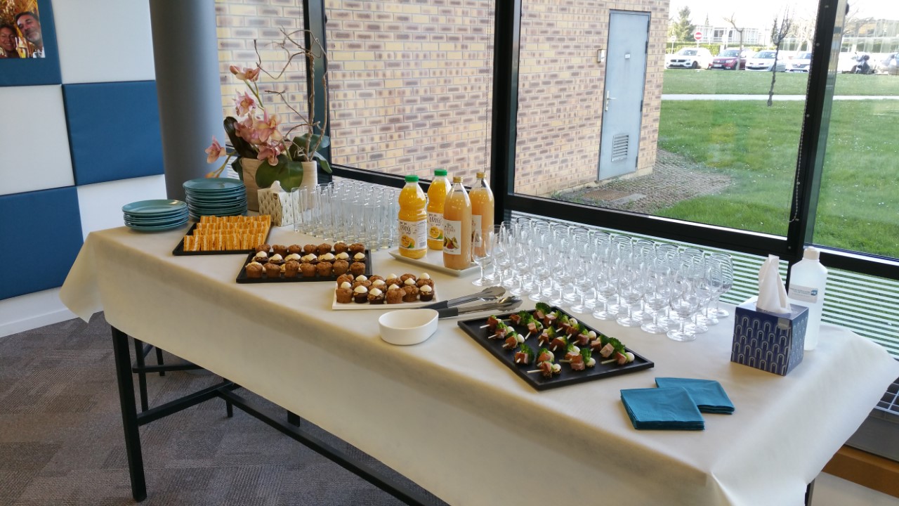 Buffet "nourriture et boissons"